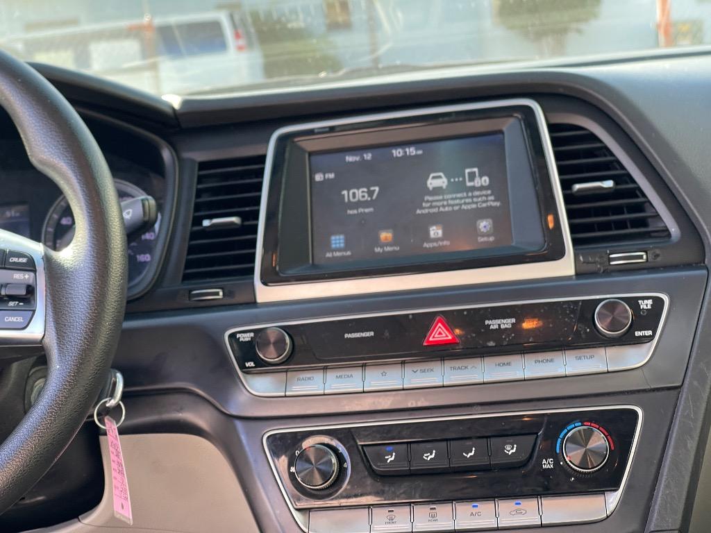 2018 Hyundai Sonata SE - Photo 7