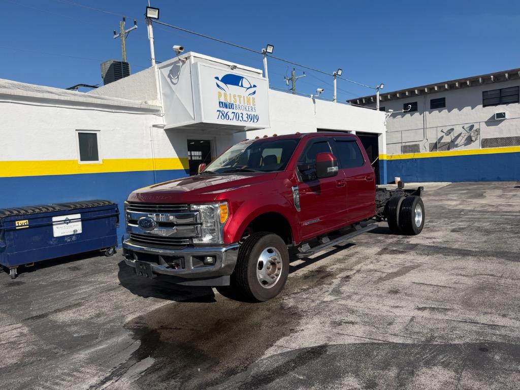 2017 Ford F-350 Super Duty Lariat