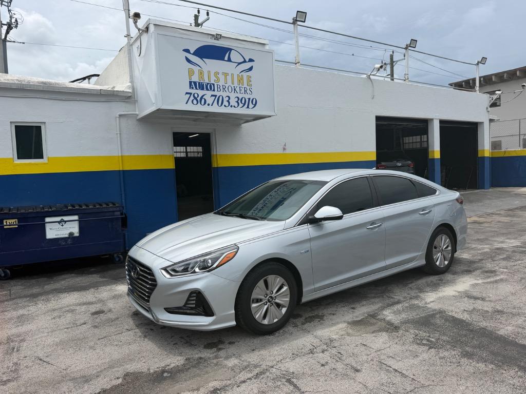 2019 Hyundai Sonata SE's photo